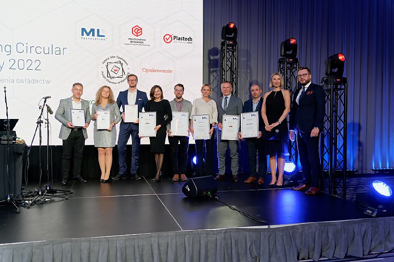 ML nagrodzone Świadectwami PCE