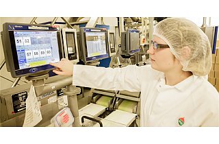 Wszechstronne wagi kontrolne Ishida. Obsługa wysokich prędkości z rejestrem istotnych danych produkcyjnych